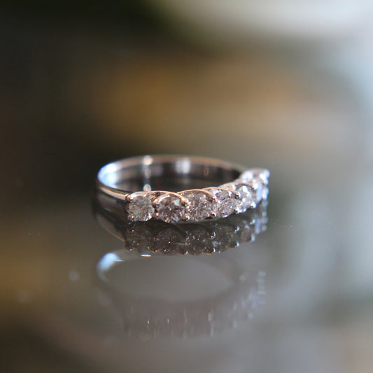 Anillo Cintillo Entrelazado