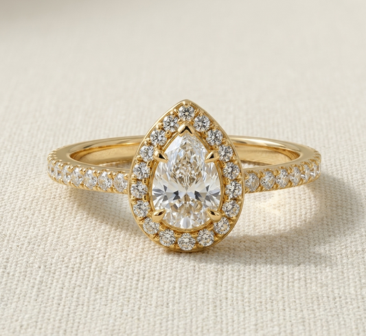 Anillo Pear Pavé
