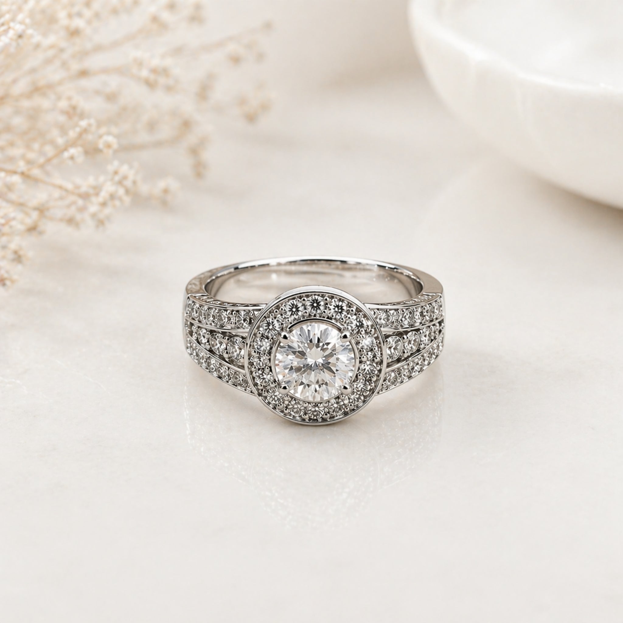 Anillo Triple Halo Riel