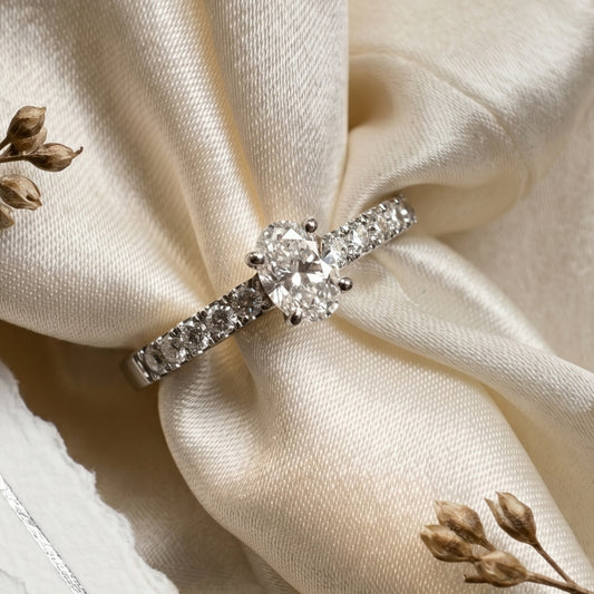 Anillo Solitario Oval Plus
