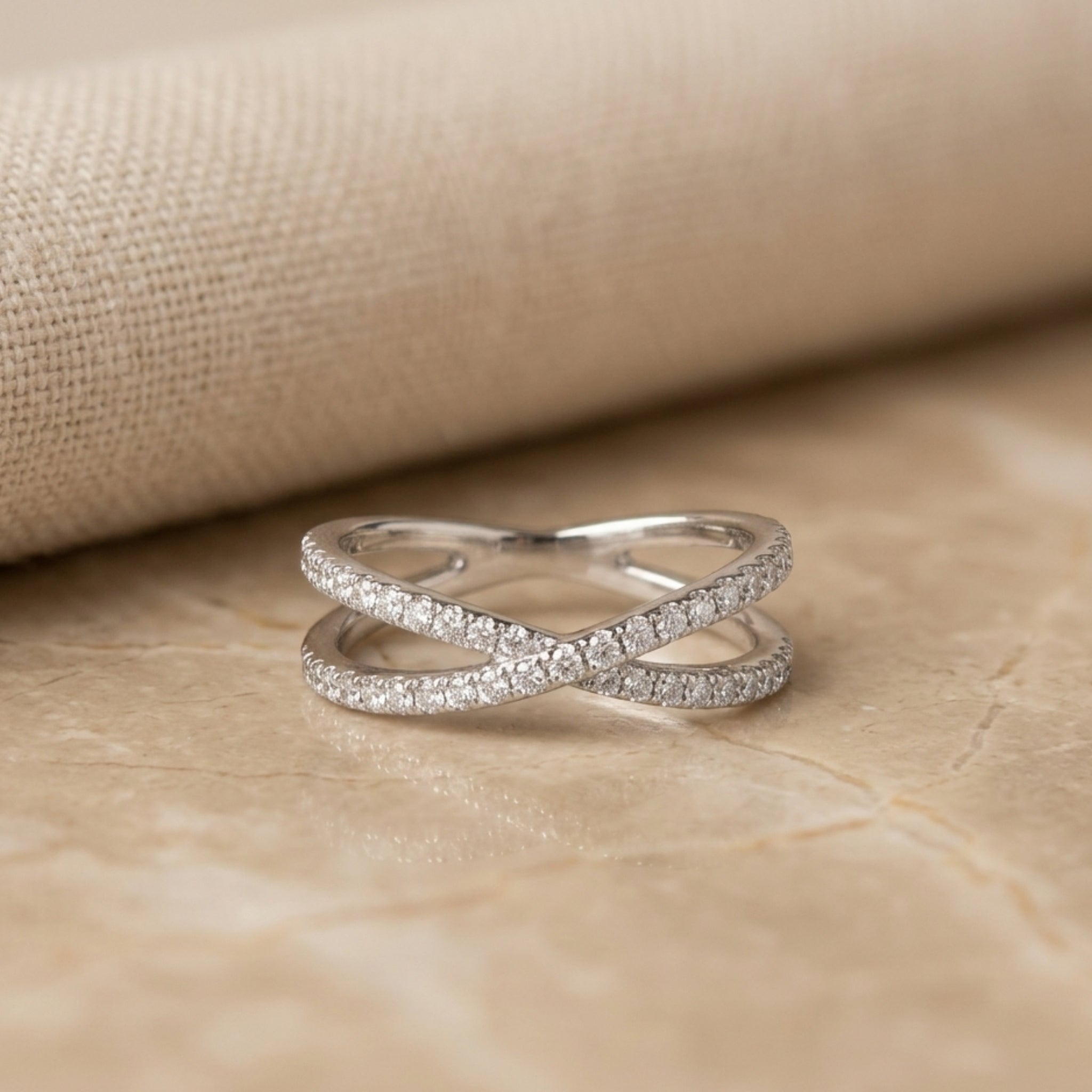 Anillo Cintillo Cross
