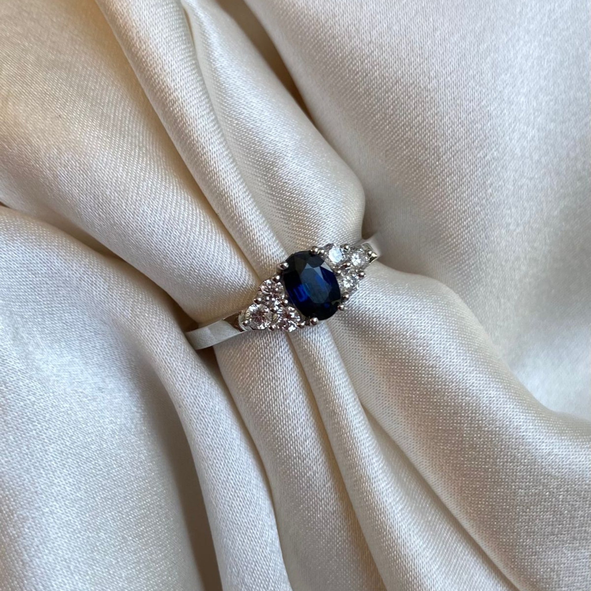 Anillo Zafiro