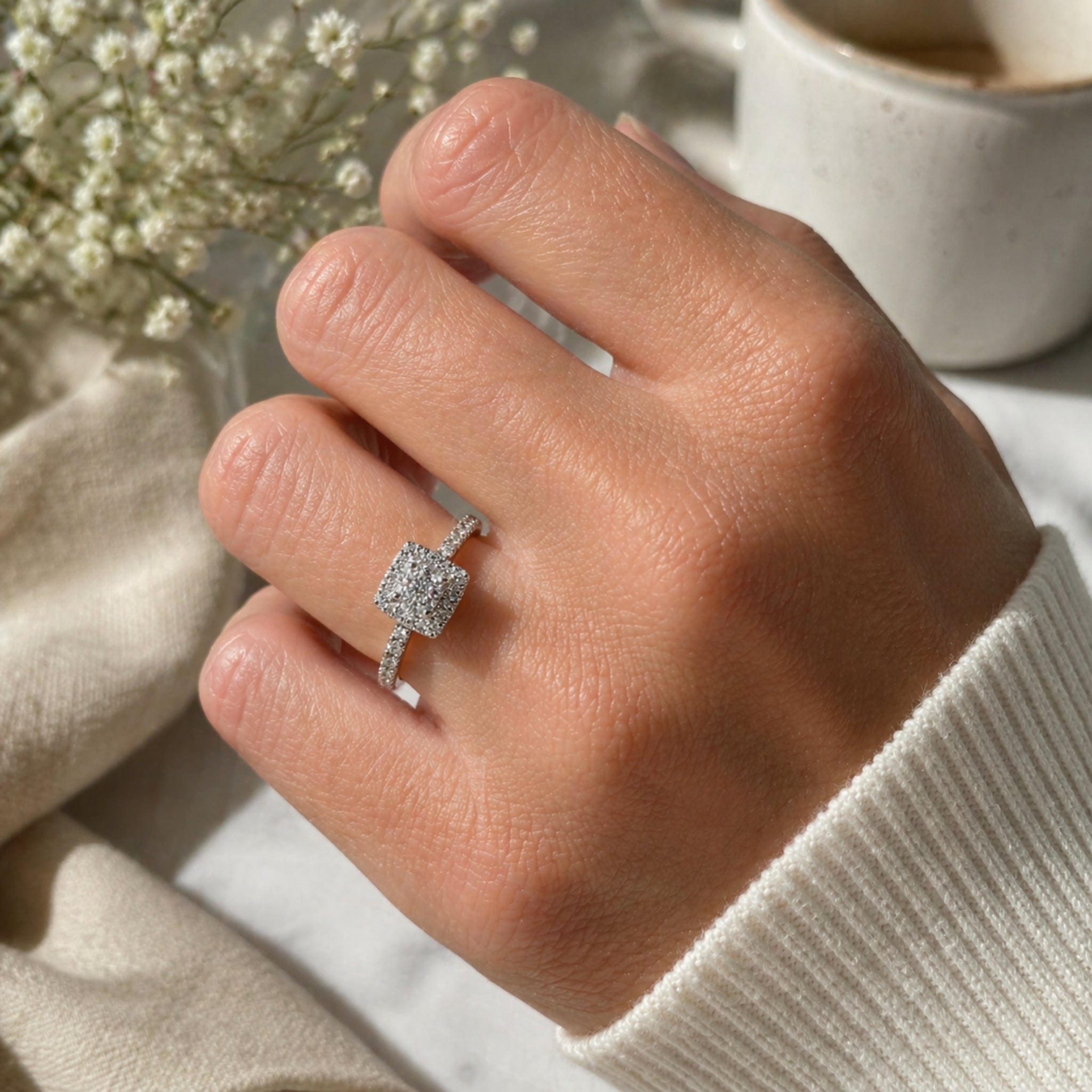 Anillo Halo Cushion Grifas