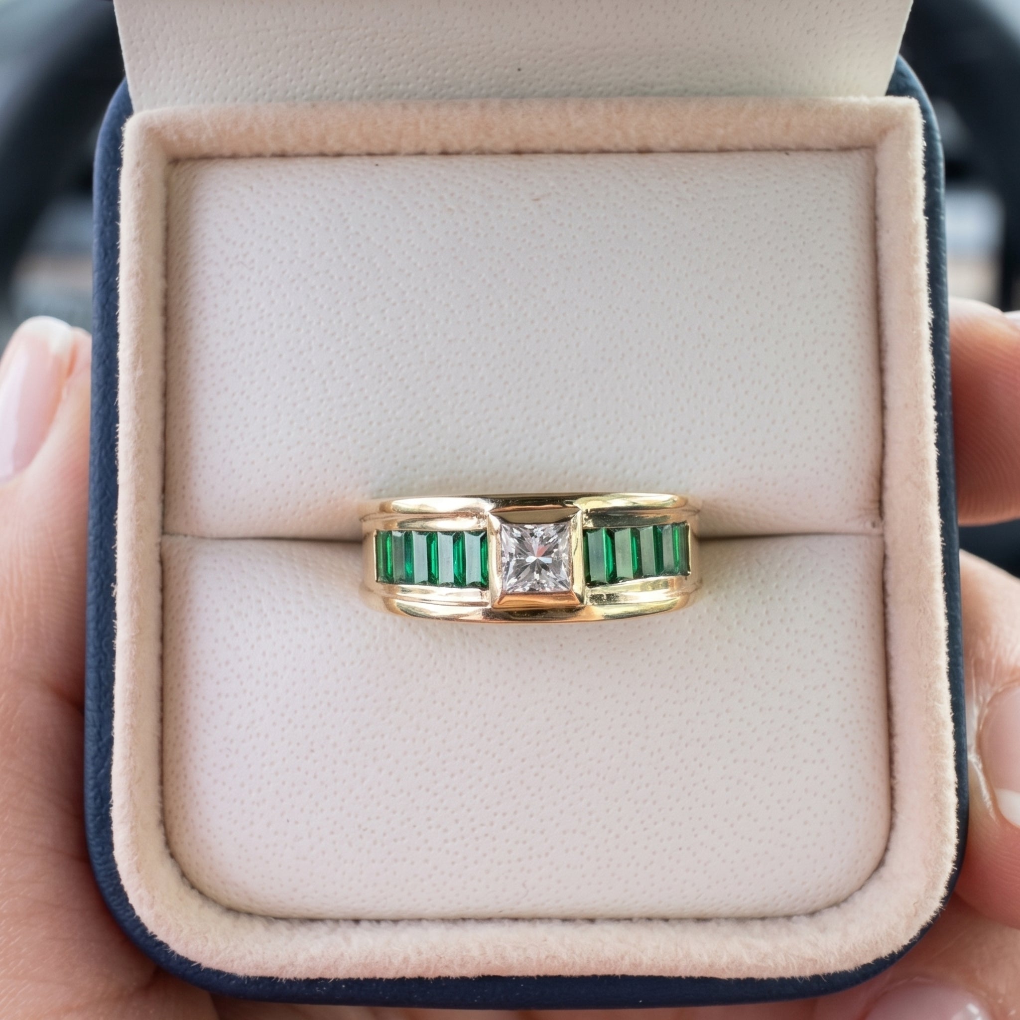 Anillo Esmeralda Princess AU