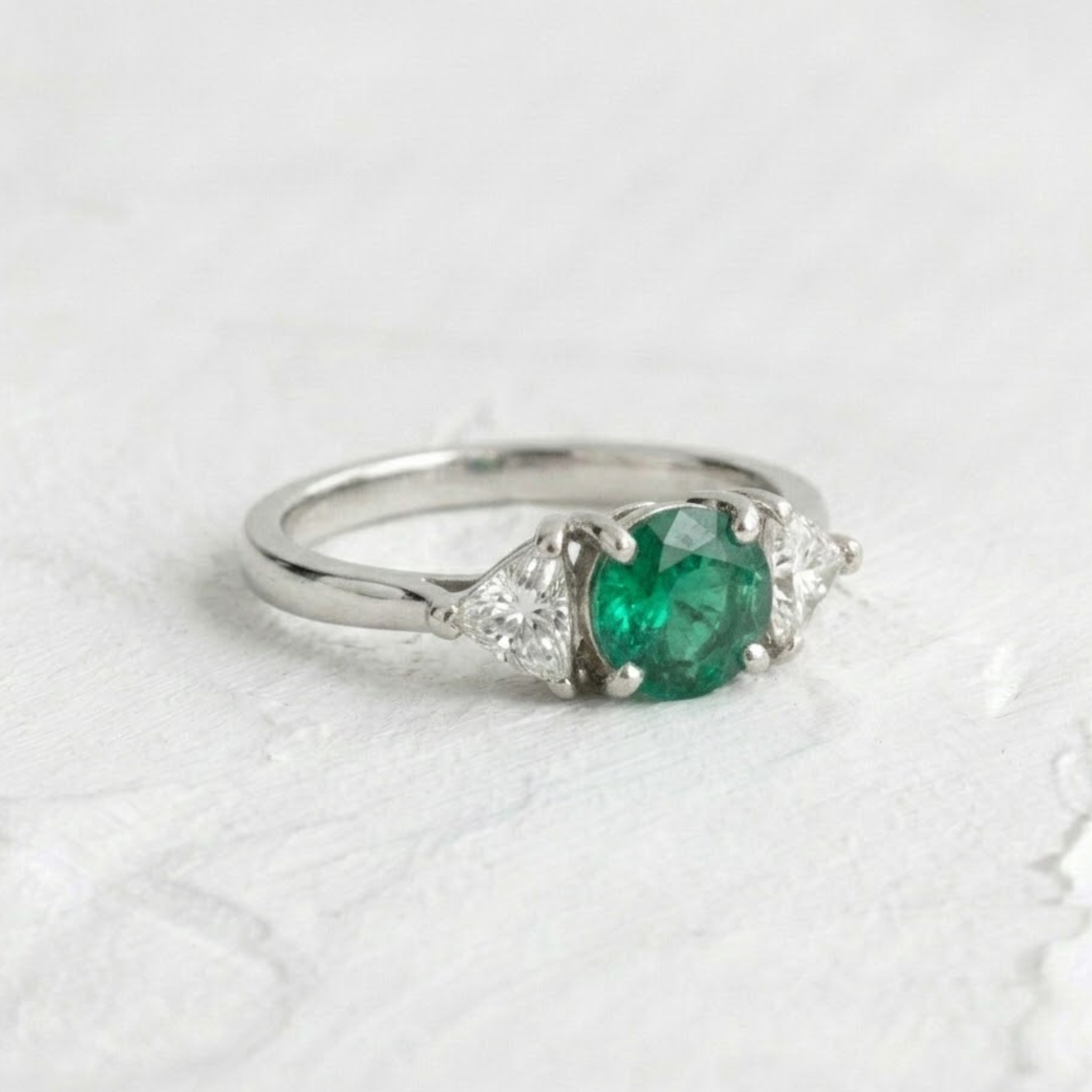 Anillo Esmeralda Trillon