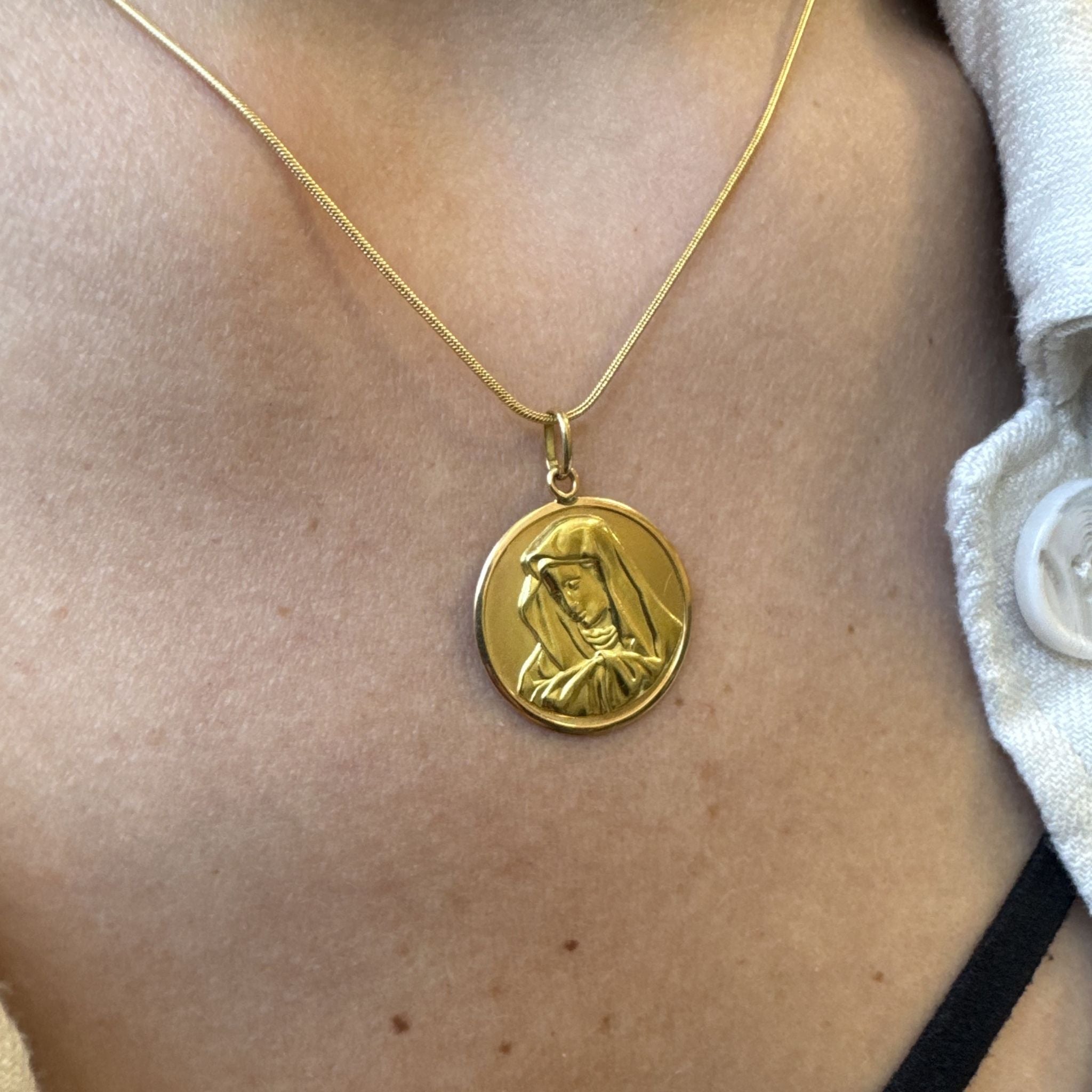 Medalla Virgen
