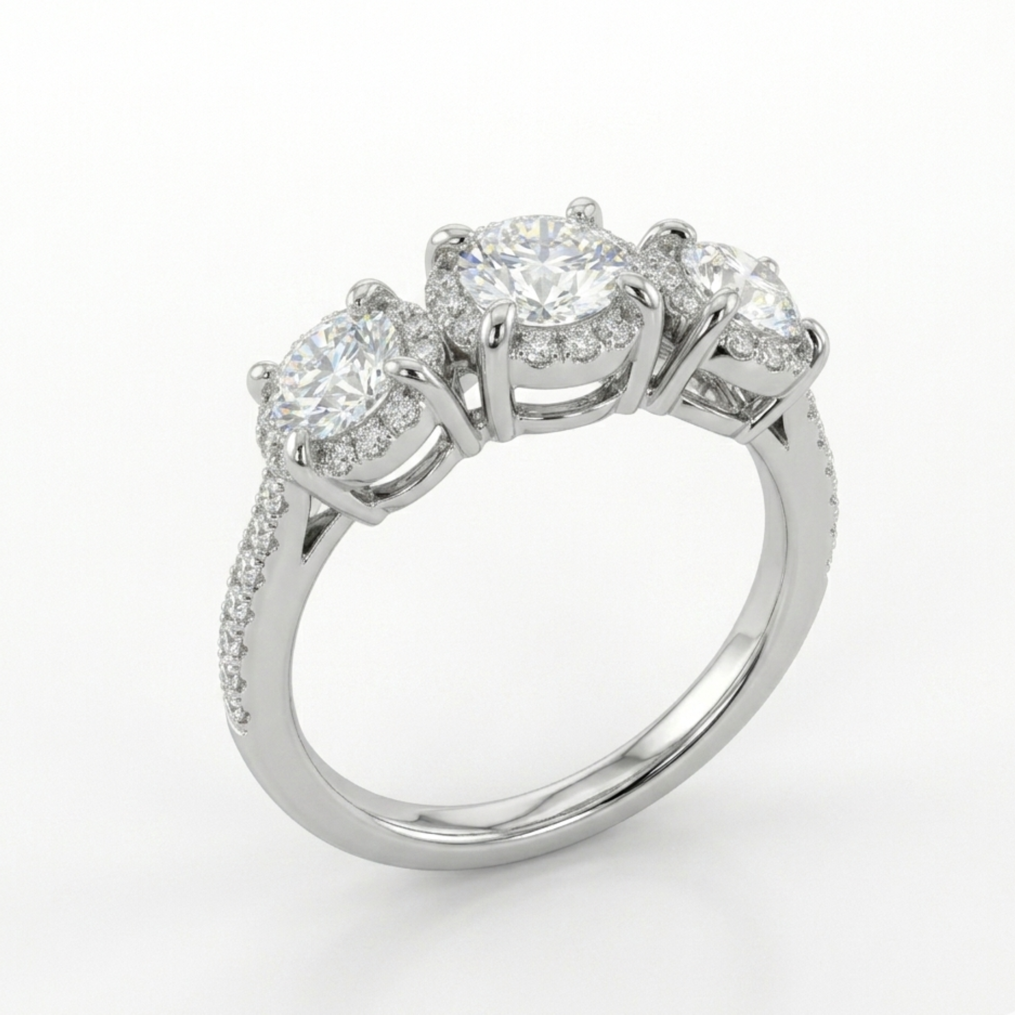 Anillo Tresillo Triple Halo Grifa