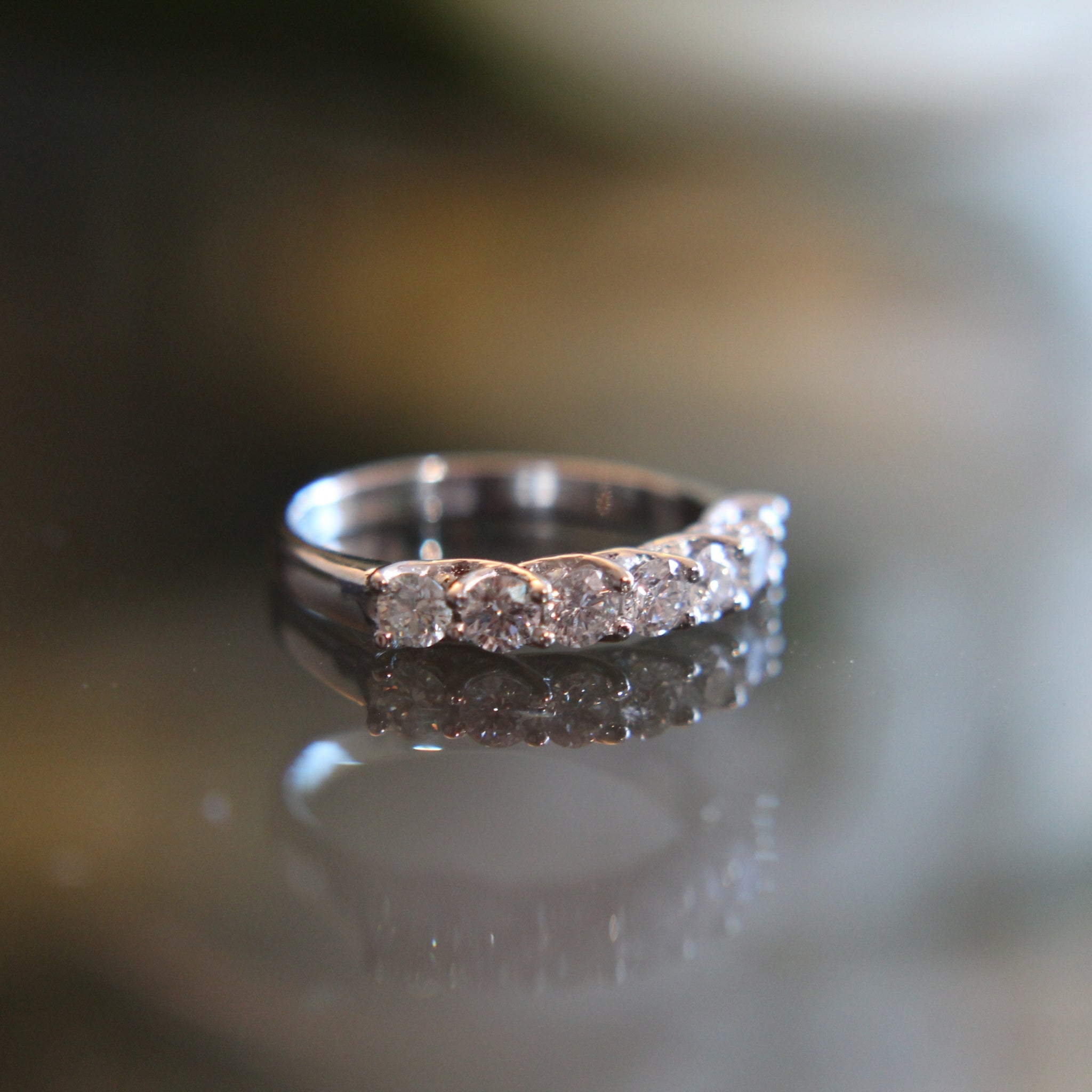 Anillo Cintillo Entrelazado