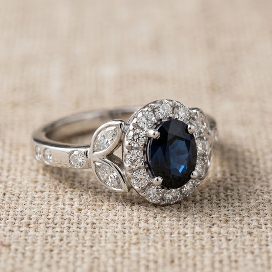 Anillo Zafiro Flor