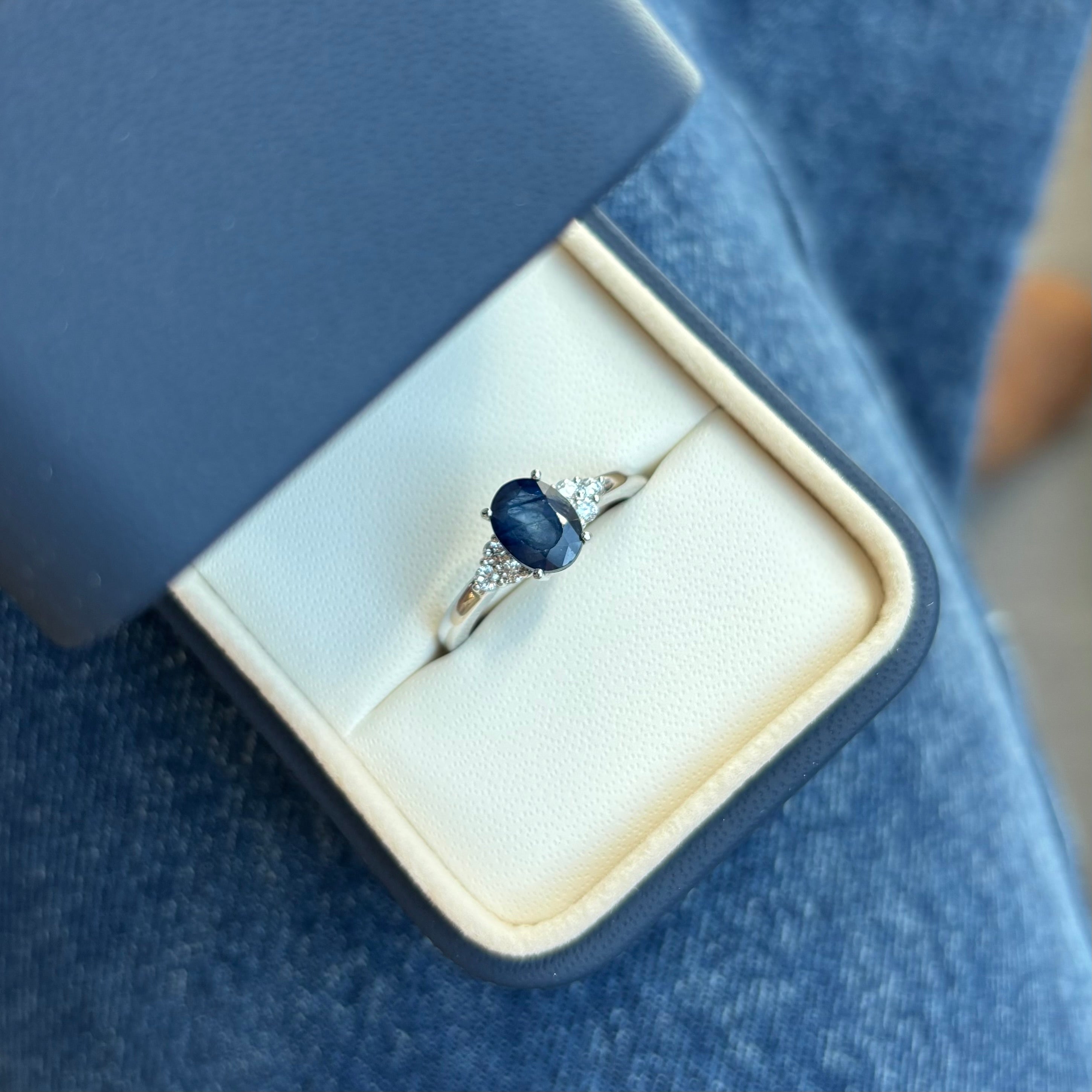 Anillo Zafiro Ojo de Horus