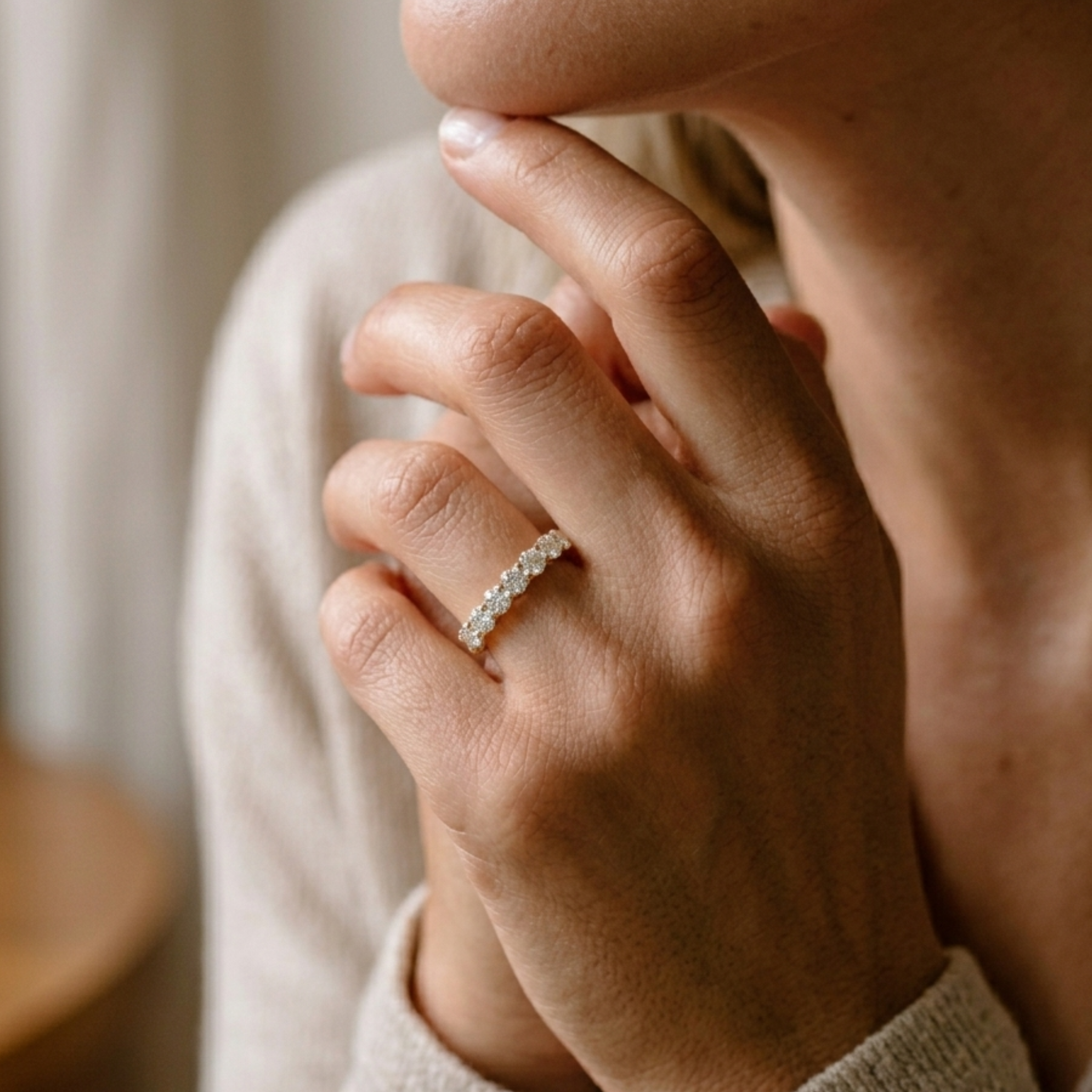 Anillo Cintillo Entrelazado