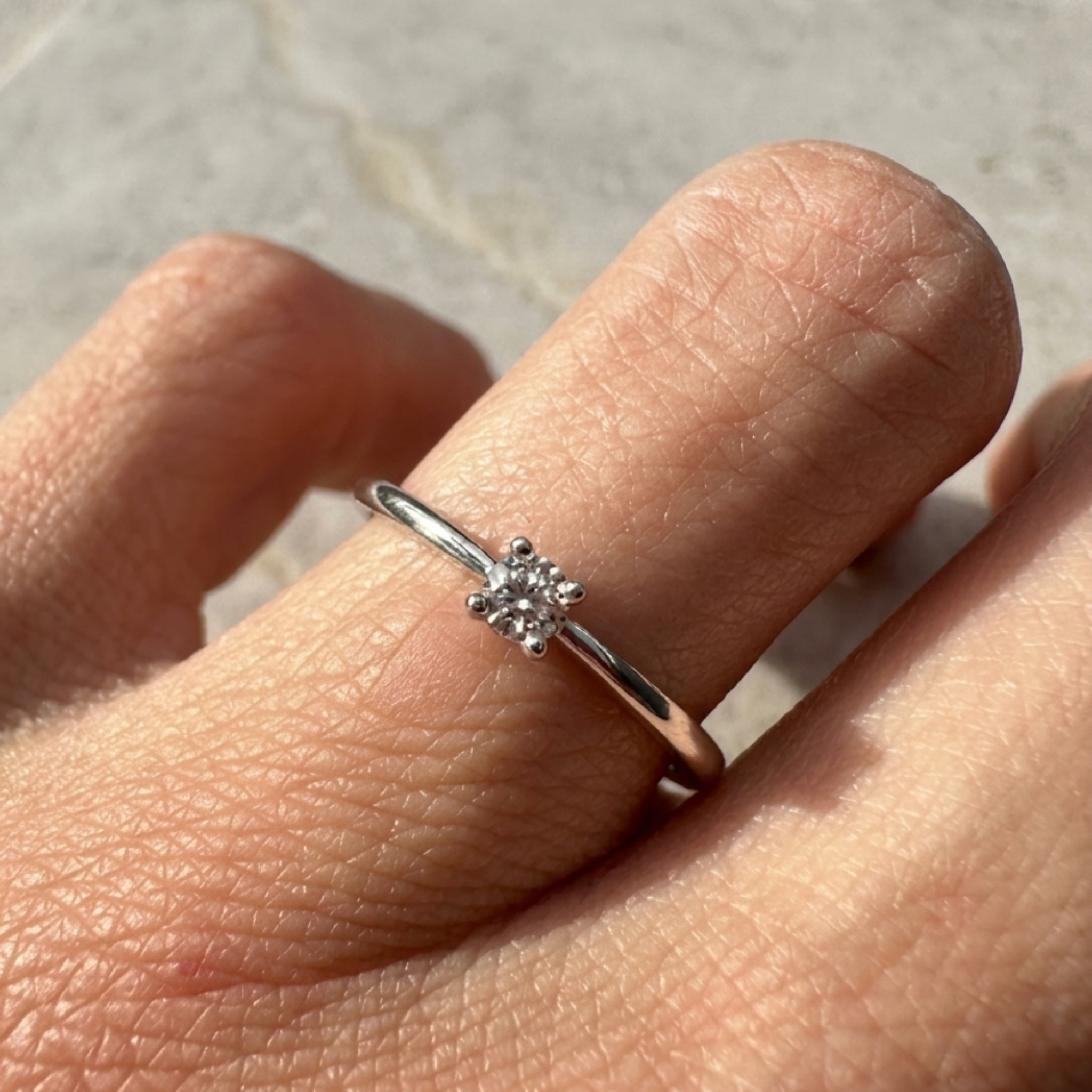 Anillo Solitario grifas