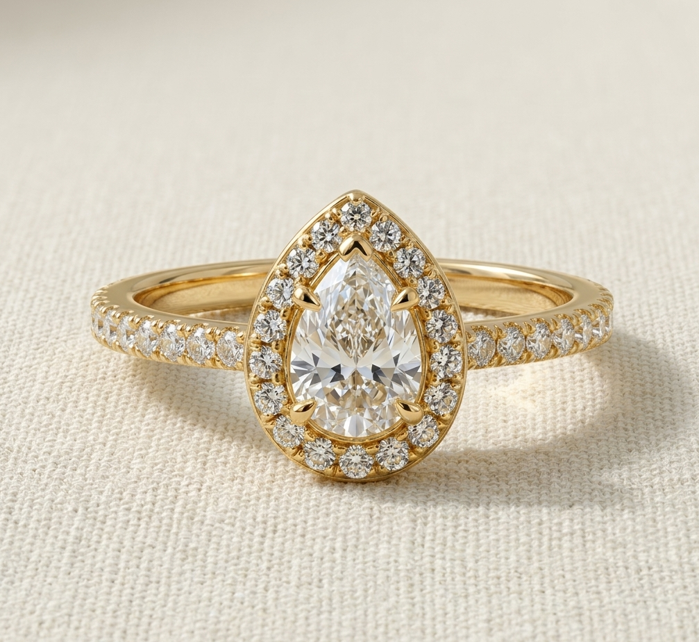 Anillo Pear Pavé