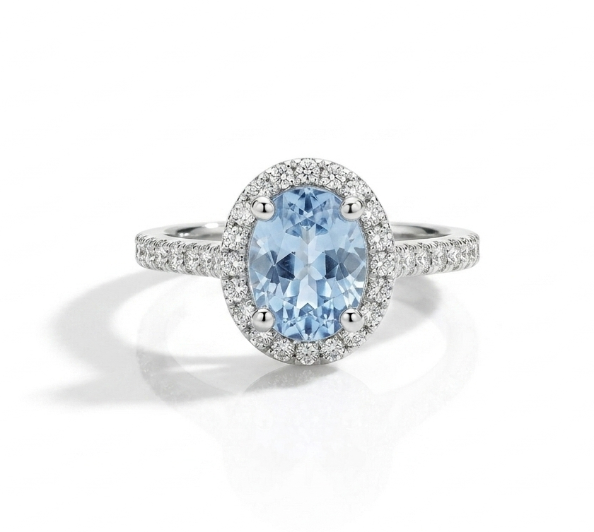 Anillo Aguamarina oval Pavé